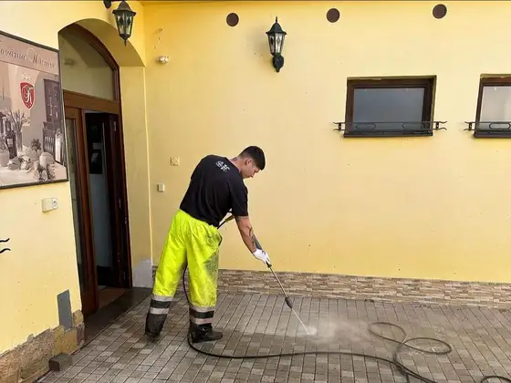 Čištění dlažby, realizace RabatClean, fotografie 24
